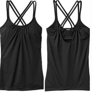 Athleta Tops - Athleta Yoga Top w/ Built In Bra Black S Athleta Tops - Athleta Yoga Top w/ Built In Bra Black S